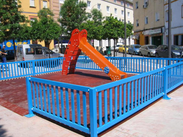VALLA INFANTIL METÁLICA ANTIVANDÁLICA (M. LINEAL) - Ref. 1265 - Imagen 6