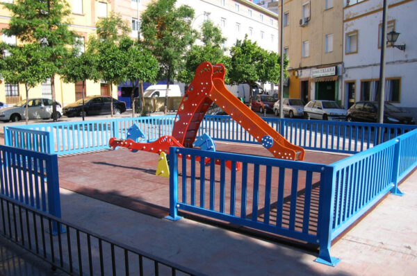 VALLA INFANTIL METÁLICA ANTIVANDÁLICA (M. LINEAL) - Ref. 1265 - Imagen 7
