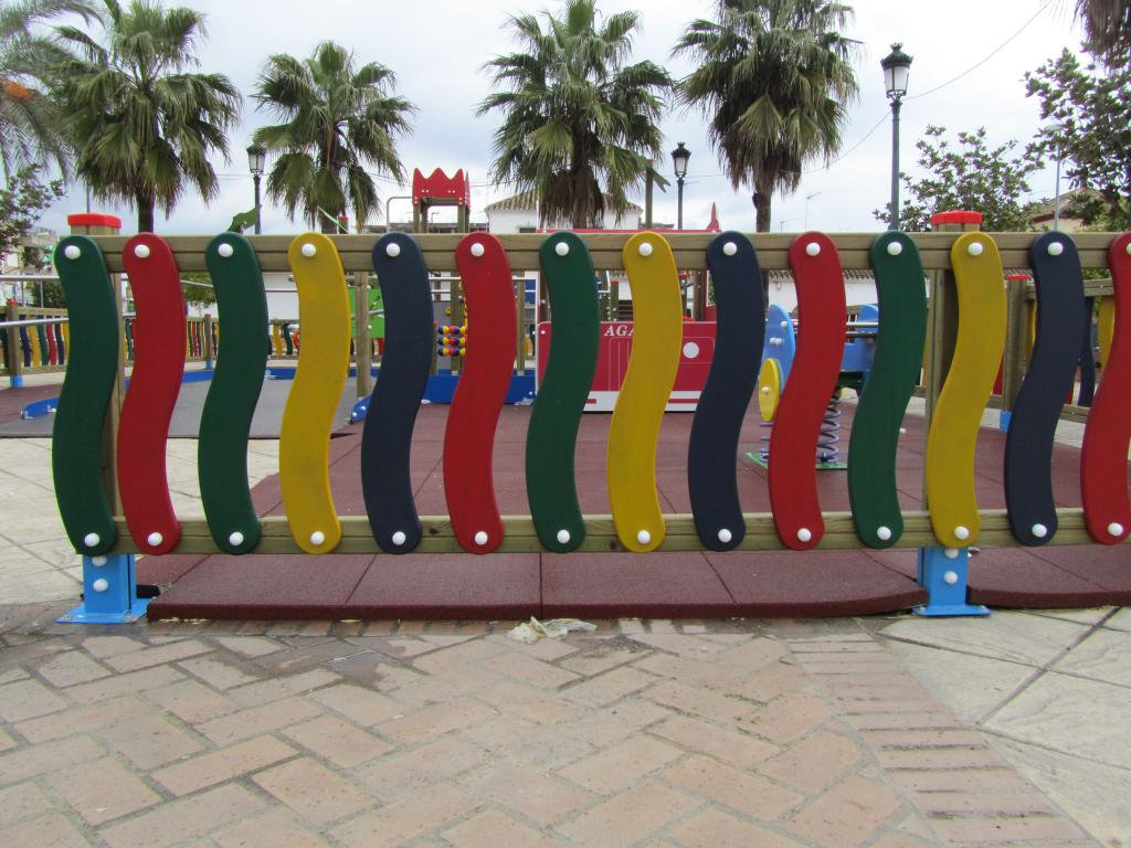 VALLA INFANTIL MADERA COLORES (M. LINEAL)- Ref. 1274 - Imagen 6